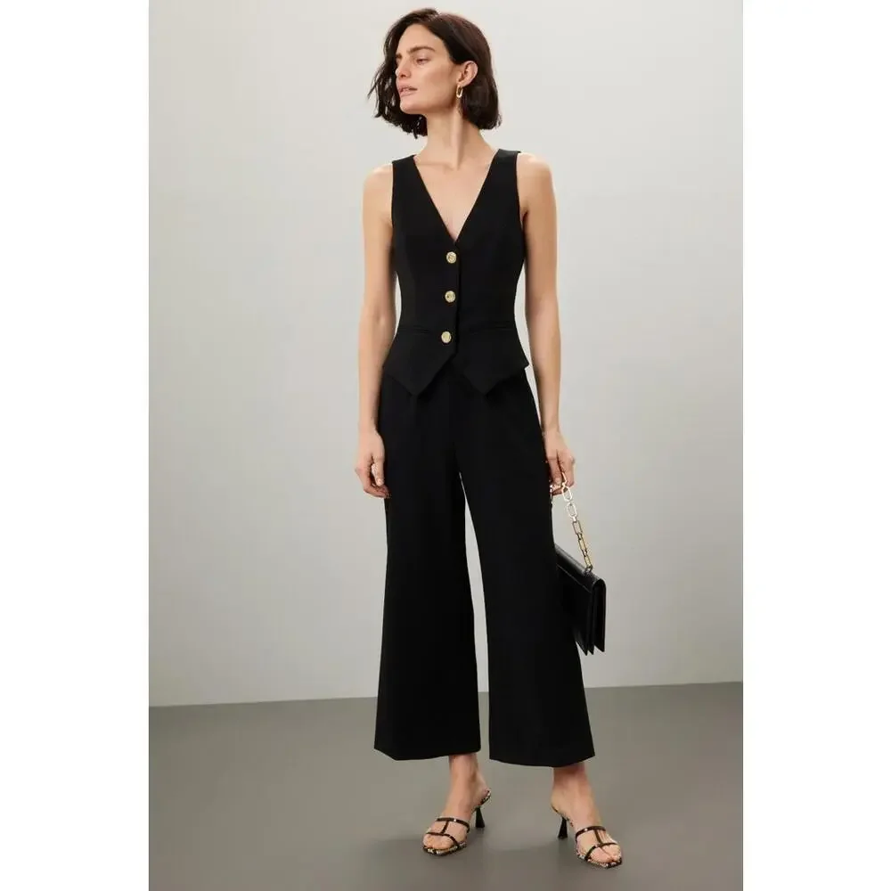 Black Halo Black Sloane Jumpsuit Size 8 with Lints and Minor Snags - Picture 1 of 9